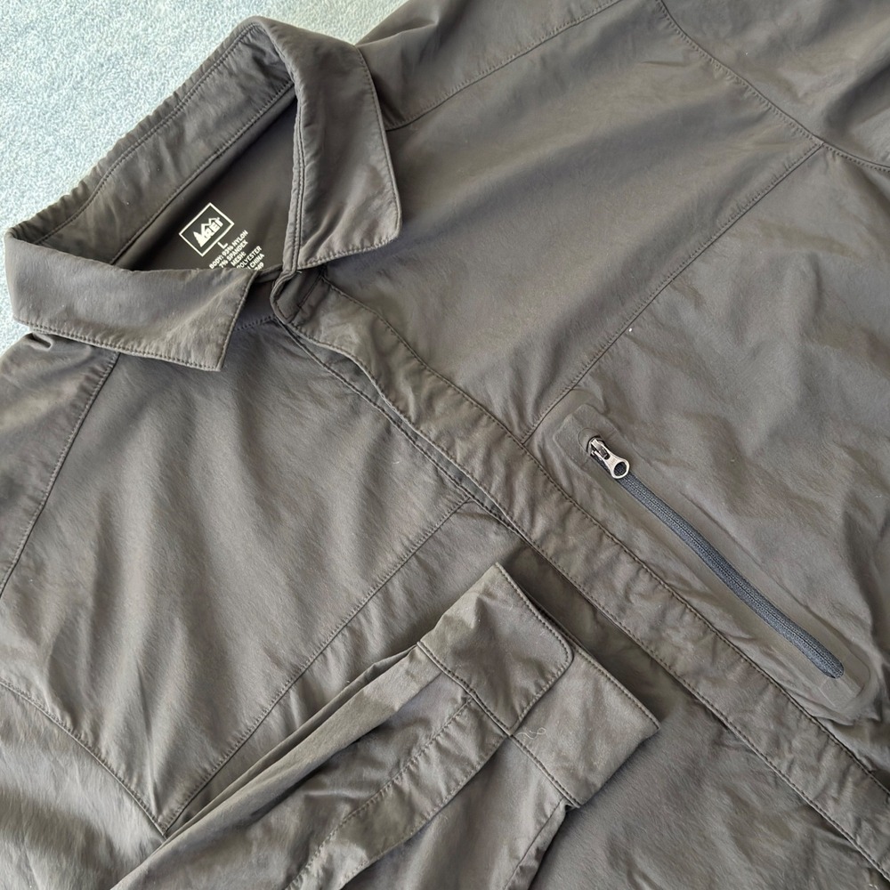 REI Co-op L Gray Nylon Spandex Hiking Shirt Long Sleeve Zip Pocket Mesh Vents